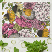 Robinen im Garten Geschirrtuch (Gefaltet)