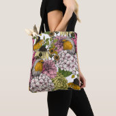 Robinen im Garten Tasche (Von Nahem)