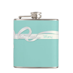 Robin's Egg Blue Jewelry Box mit weißem Band Flachmann