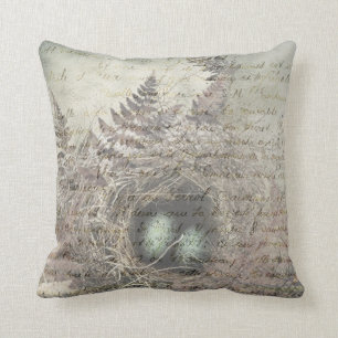 Robins Nest mit französischem Text. Kissen