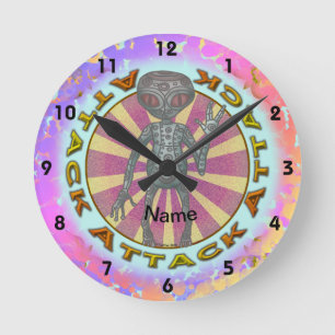 Robot Alien Angriff Uhr