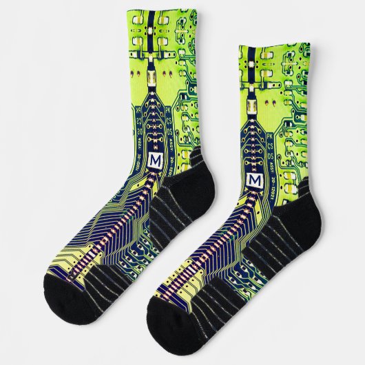 Robot-gedruckte Schalttafel Grünes Geek-Monogramm Socken (Links)