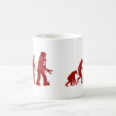Roboter-Evolution des Mannes in Roboter Kaffeetasse (Mittel)