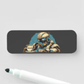 Roboter mit Kaffee-Cup Namensschild (Beispiel)