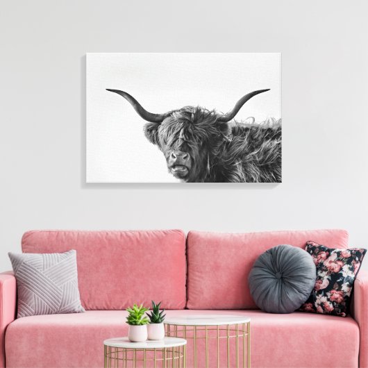 Robuste Hochlandkuh in Monochrom Leinwanddruck (Insitu (Wohnzimmer))