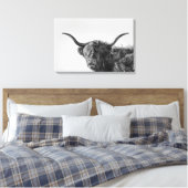 Robuste Hochlandkuh in Monochrom Leinwanddruck (Insitu (Schlafzimmer))