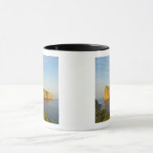 Rocher Perce (Perce-Felsen), Quebec, Kanada. Tasse (Zentrum)