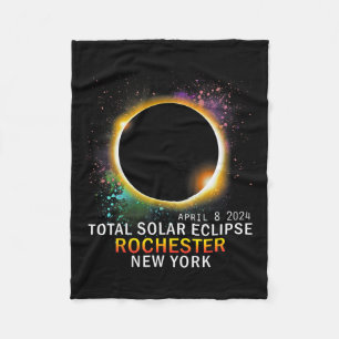 Rochester New York Total Solar Eclipse 8. April 20 Fleecedecke