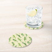 Rock Climbing Geckos auf gelb - nahtlos Muster. Runder Pappuntersetzer (Vor Ort)