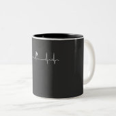Rock Climbing Heartbeat Zweifarbige Tasse (VorderseiteRechts)