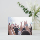 Rock Concert Audience Postkarte (Stehend Vorderseite)
