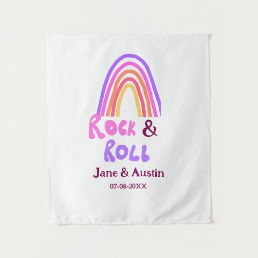 Rock & Roll Hochzeit fügen Pärchenname Retro Regen Wandteppich (Vorderseite)