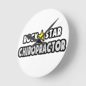 Rock Star Chiropraktiker Runde Wanduhr (Winkel)