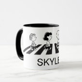 Rock-T-Shirts | Group Walk | Name hinzufügen Tasse (Vorderseite Links)