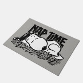 Rock-T-Shirts | Snoopy Nickerchen Time Fußmatte (Schrägansicht)