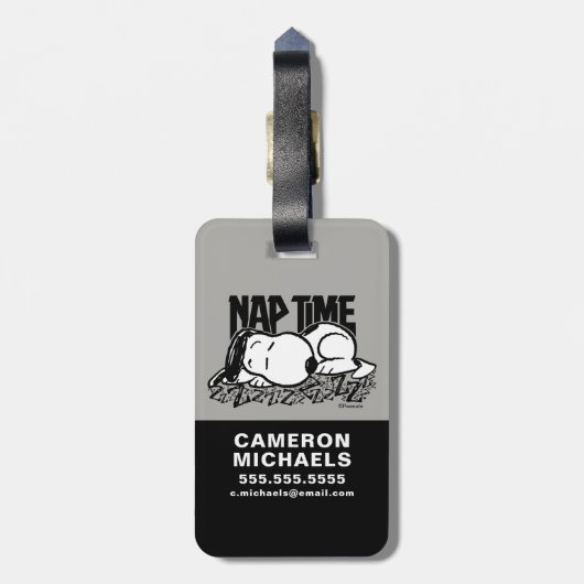 Rock-T-Shirts | Snoopy Nickerchen Time | Name hinz Gepäckanhänger (Rückseite vertikal)