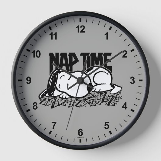 Rock-T-Shirts | Snoopy Nickerchen Time Uhr (Vorderseite)