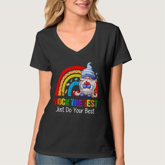 Rock The Test  Teacher Testing Day Rainbow Gnomes T-Shirt (Vorderseite)