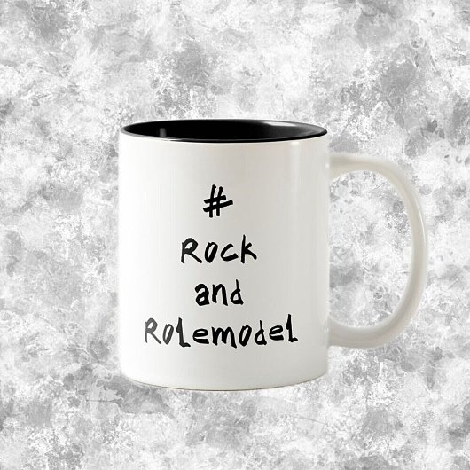 #RockandRolemodel - Black Zweifarbige Tasse