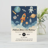 Rocket and Astronaut Space Adventure Birthday  Einladung (Stehend Vorderseite)