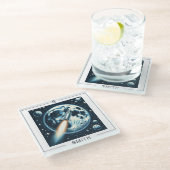 Rocket Moon Space Monogramm Glasuntersetzer (Schrägansicht)