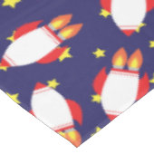 Rocketship Weltraumjunge Niedlich Tischdecke (Schrägansicht)