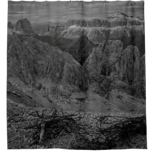 ROCKFORMATION IM GRAYSCALE-FOTO DUSCHVORHANG (Vorderseite)