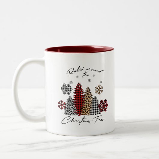 Rockin’ Christmas Mug – Plaid & Leopard Trees Zweifarbige Tasse (Links)