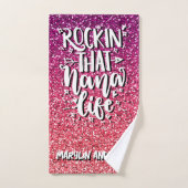ROCKIN' that NANA LIFE CUSTOM TYPOGRAPHIE Badhandtuch Set (Handtuch)
