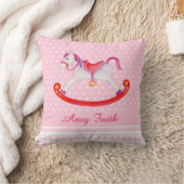 Rockpferd Aquarell Rosa Kinder Kissen (Decke)