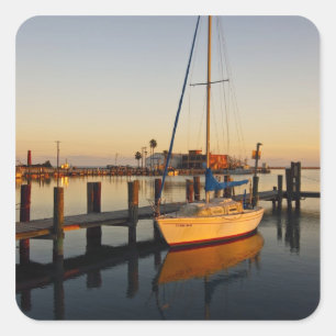 Rockport, Texas Hafen bei Sonnenuntergang Quadratischer Aufkleber