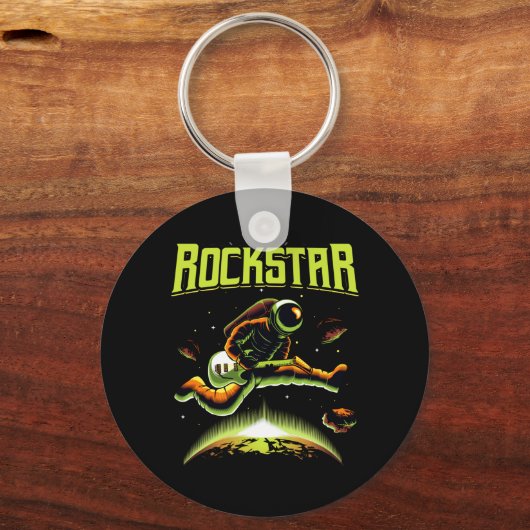 Rockstar Astronaut spielt Gitarre in Space Keycha Schlüsselanhänger (Vorderseite)