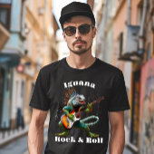 Rockstar Iguana in einem farbenfrohen Musikhochbur T-Shirt