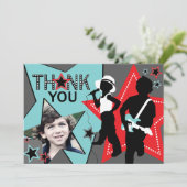 Rockstar-Jungen-Band danken Ihnen Aqua-Rot Dankeskarte (Stehend Vorderseite)