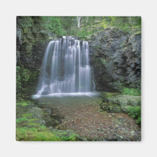 Rockwell Falls im Two Medicine Valley von Magnet