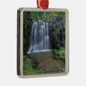 Rockwell Falls im Zwei-Medizin-Tal Ornament Aus Metall (Rechts)