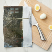 Rockwell im Winter in der Grove City Uni Geschirrtuch (Viertel Falte)