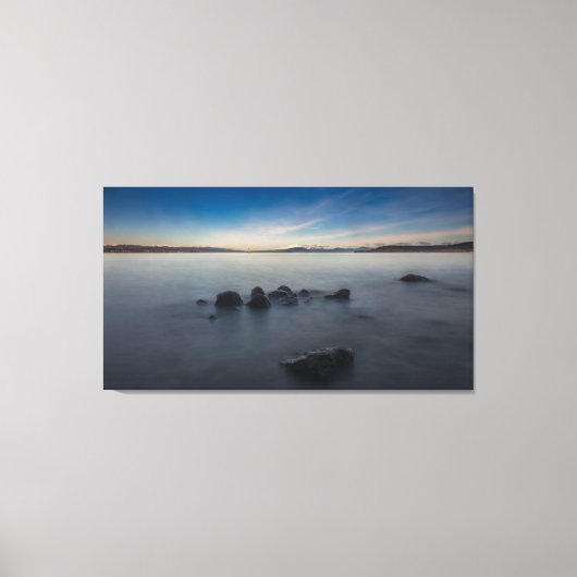 Rocky Morning Long Exposure am Taupo-See Leinwanddruck (Vorderseite)