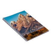 Rocky mountain image on notebook notizblock (Rechte Seite)