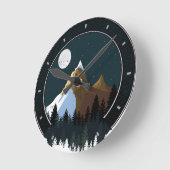 Rocky Mountain Snow Moon Pine Trees Runde Wanduhr (Winkel)