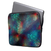 Rocky- oder Aluminiumfolie unter blauem und rotem Laptopschutzhülle (Vorderseite Links)