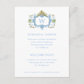 Rococo Blue Monogram Crest Rehearsal Dinner Einladung (Vorderseite)
