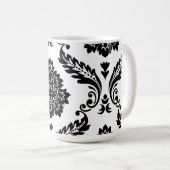 Rococo Damask Lg Off-Set Pattern Black on White Kaffeetasse (VorderseiteRechts)