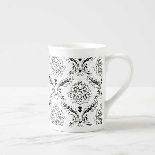 Rococo-Damask-Linienmuster Schwarz auf Weiß Porzellantasse (Rechts)