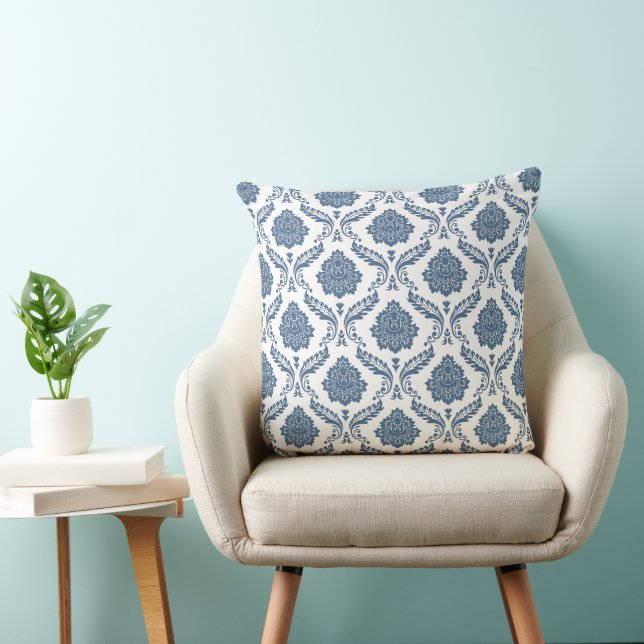 Rococo-Damask-Muster Blau auf Weiß Kissen (Stuhl )