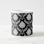 Rococo-Damask-Muster Weiß auf Schwarz Jumbo-Tasse (Vorderseite)