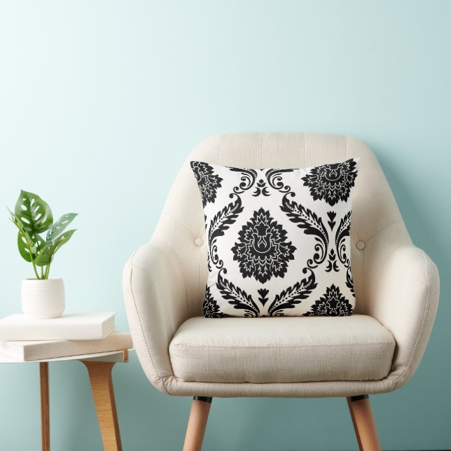 Rococo Damask Off-Set Pattern Black on White Kissen (Stuhl )
