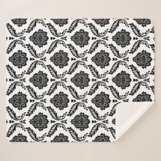 Rococo Damask Pattern Black on White Sherpadecke (Vorderseite (Horizontal))