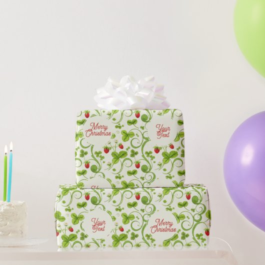Rococo Revival Wild Strawberry & Clover Custom Geschenkpapier (Partygeschenke)