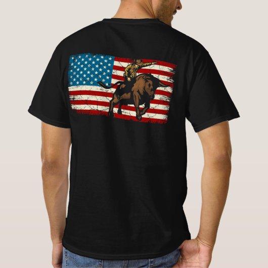 Rodeo Bull Rider Patriotic American Flag Cowboys T-Shirt (Rückseite)